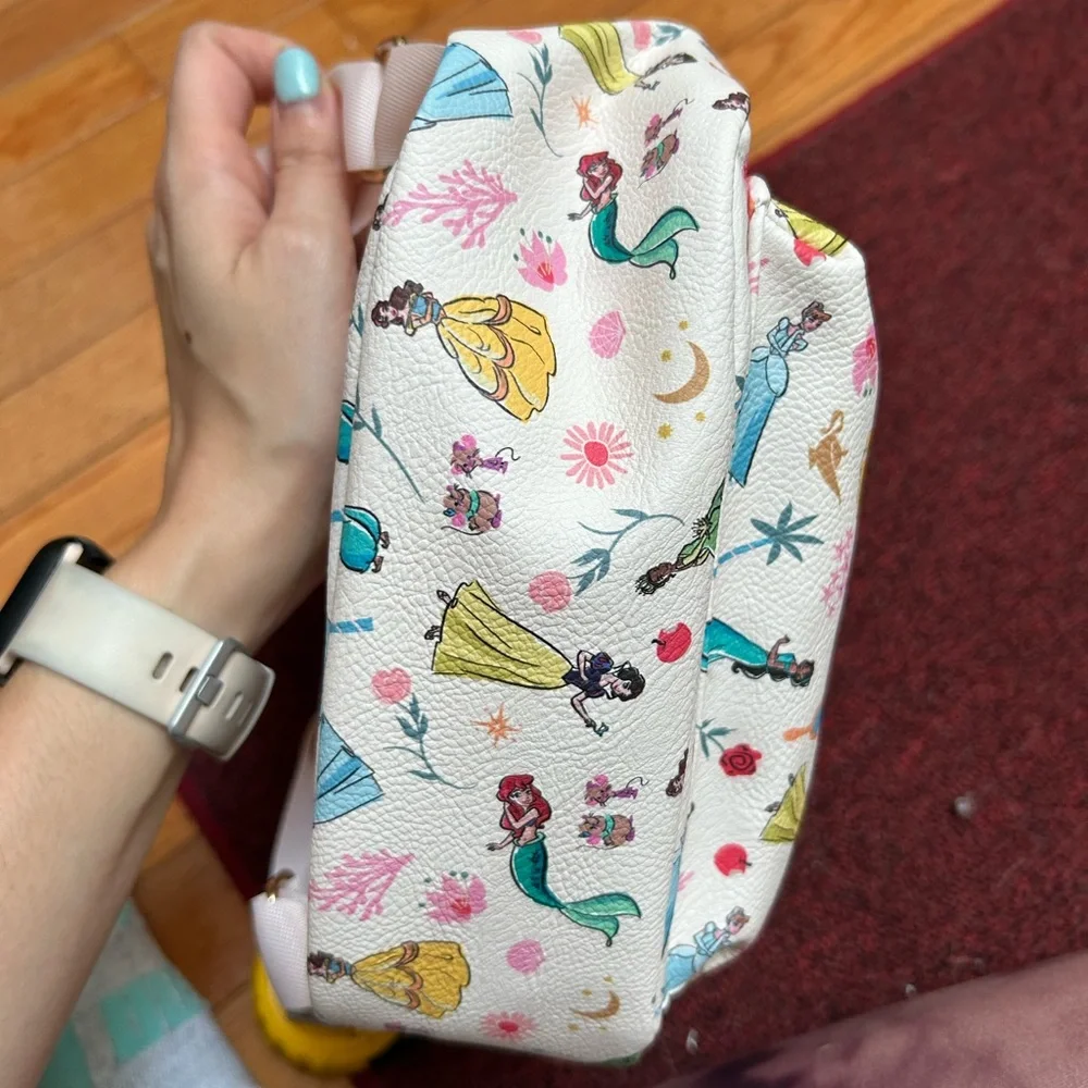 NWT Disney Princess Print Mini Backpack - Picture 4 of 9